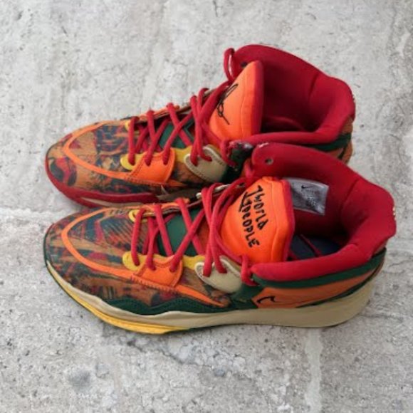 KD 15+Kyrie Infinitys main image 10
